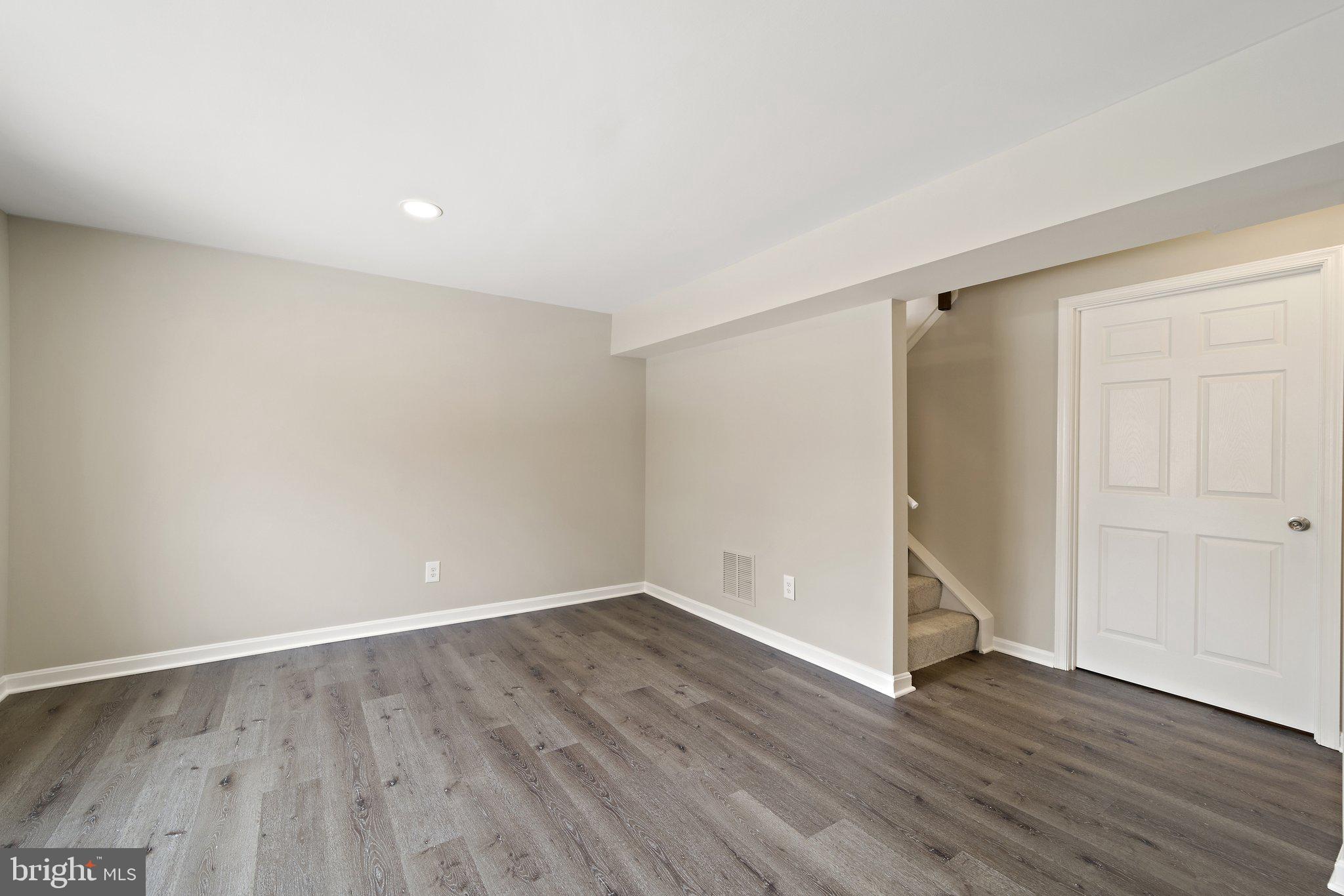 LITTLE ROCKY RUN - Residential