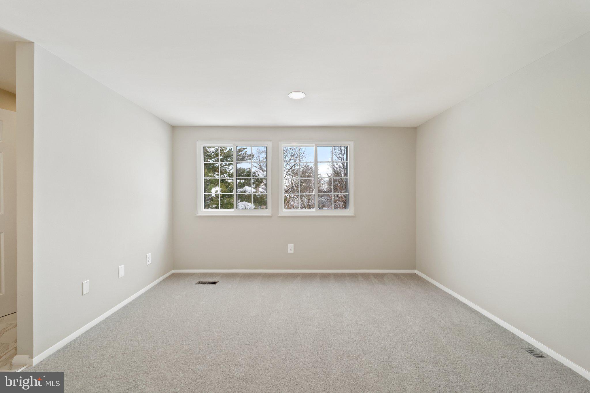 LITTLE ROCKY RUN - Residential