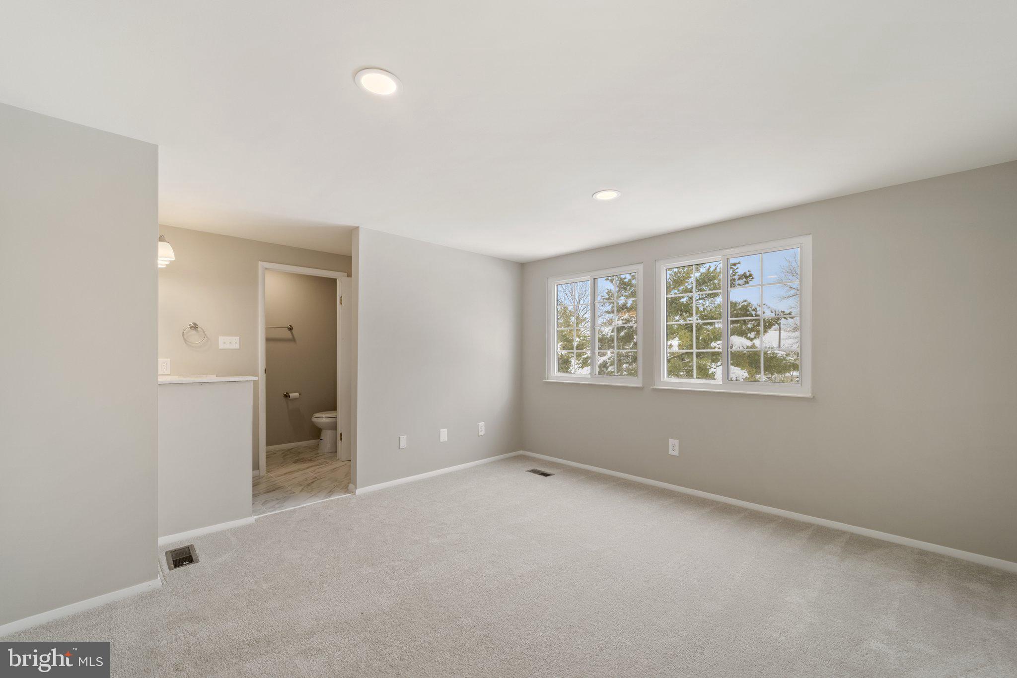 LITTLE ROCKY RUN - Residential