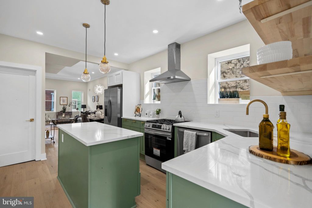 Photo of 824 Leland Street, PHILADELPHIA, PA 19130 (MLS # PAPH2541930)