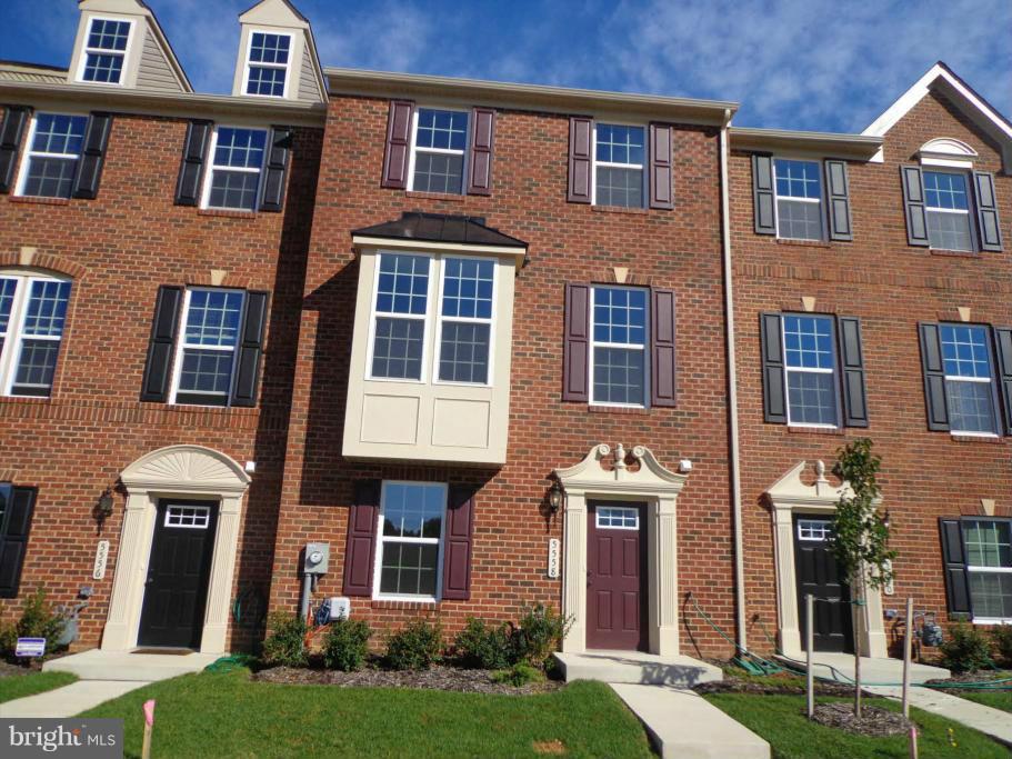 ST CHARLES SUB - FIELDSIDE - Residential Lease