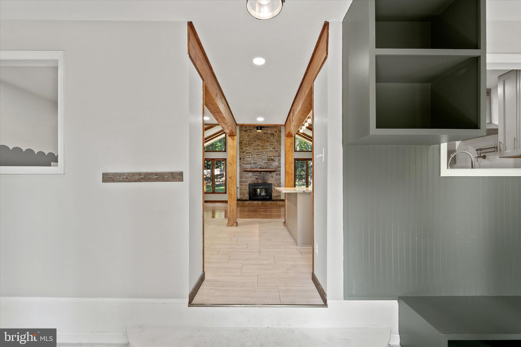 BULL RUN MOUNTAIN ESTATE - Residential