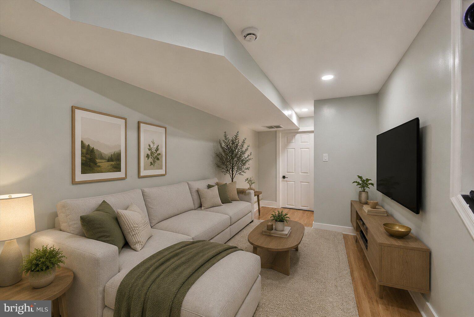 SHIPLEY HILL - Residential