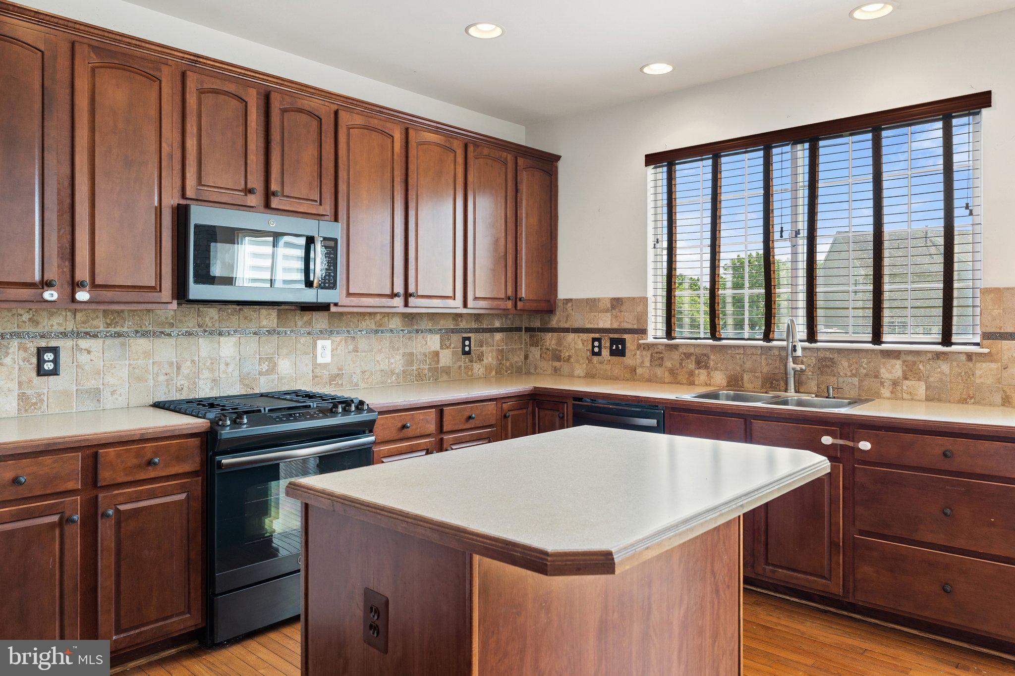 LAKEVIEW OF CULPEPER - Residential