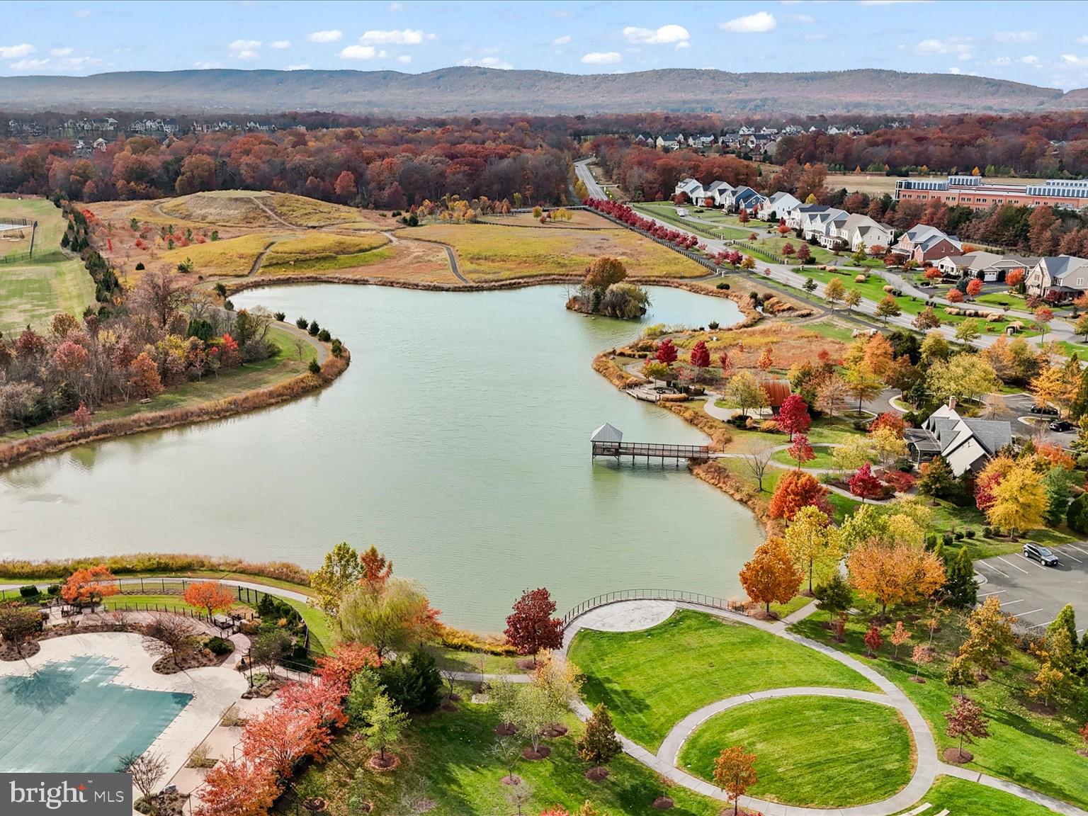 GREENS SOUTH AT WILLOWSF - Residential