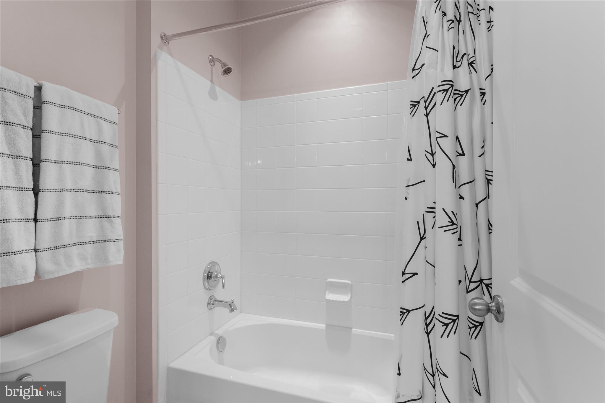 GREENS SOUTH AT WILLOWSF - Residential