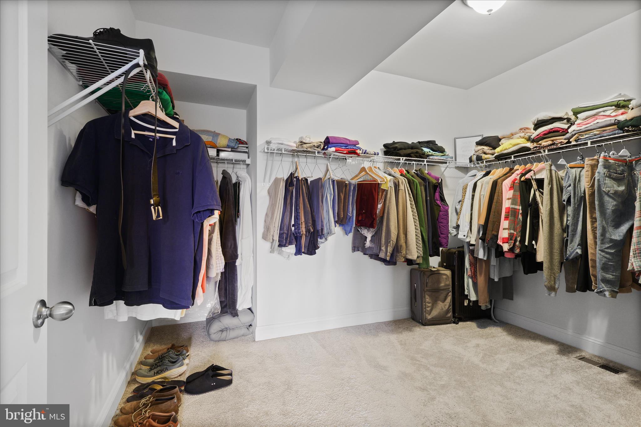 GREENS SOUTH AT WILLOWSF - Residential