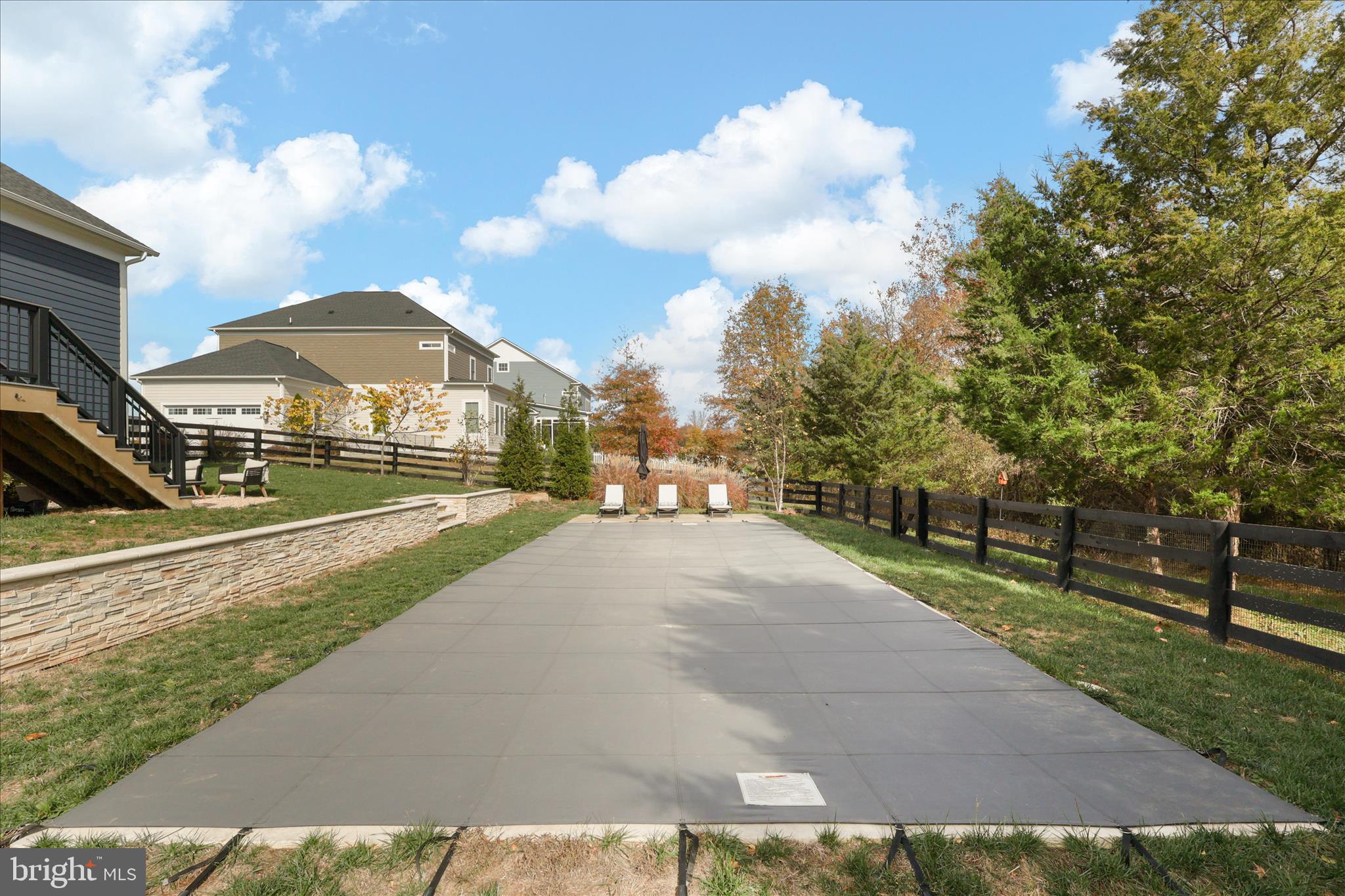 GREENS SOUTH AT WILLOWSF - Residential