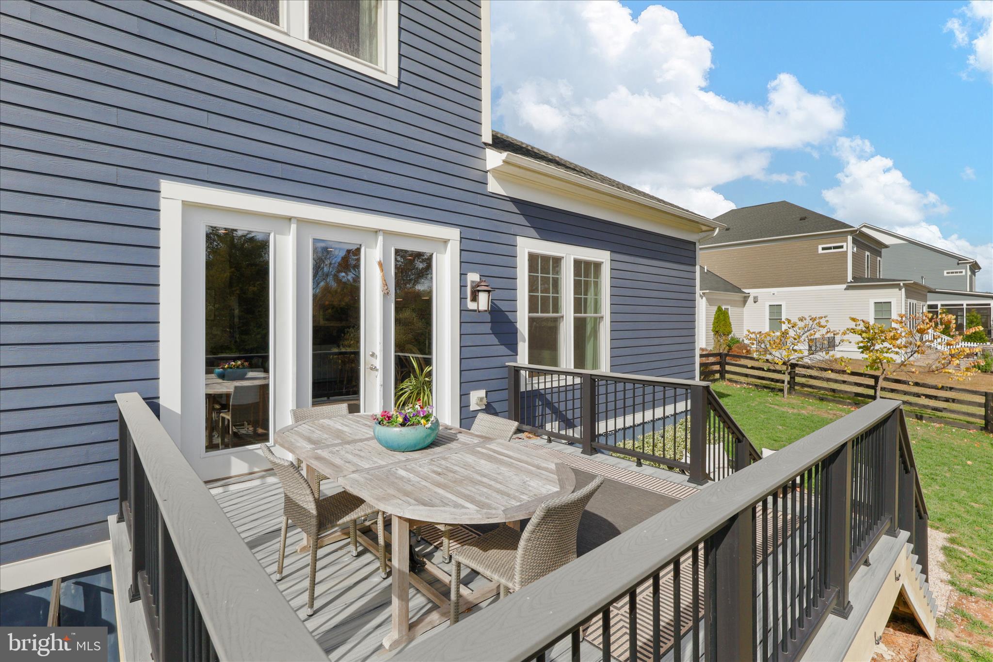 GREENS SOUTH AT WILLOWSF - Residential