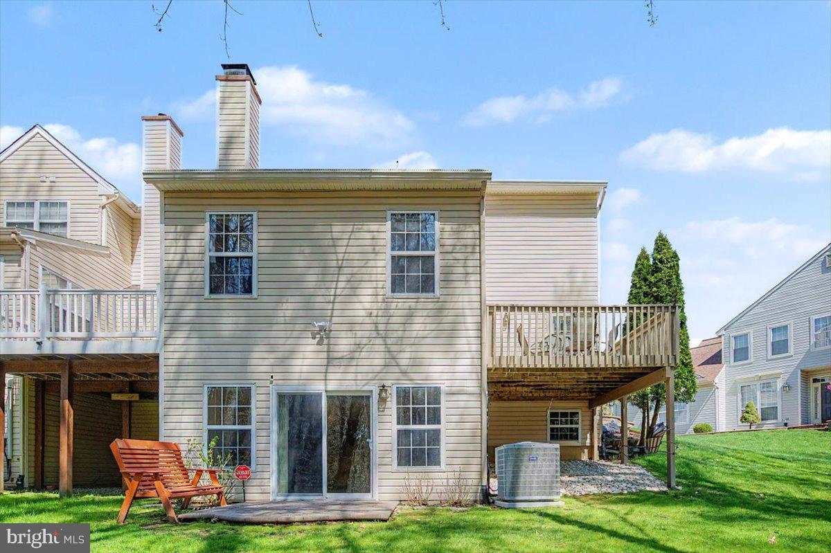 NORTH POINTE - Residential