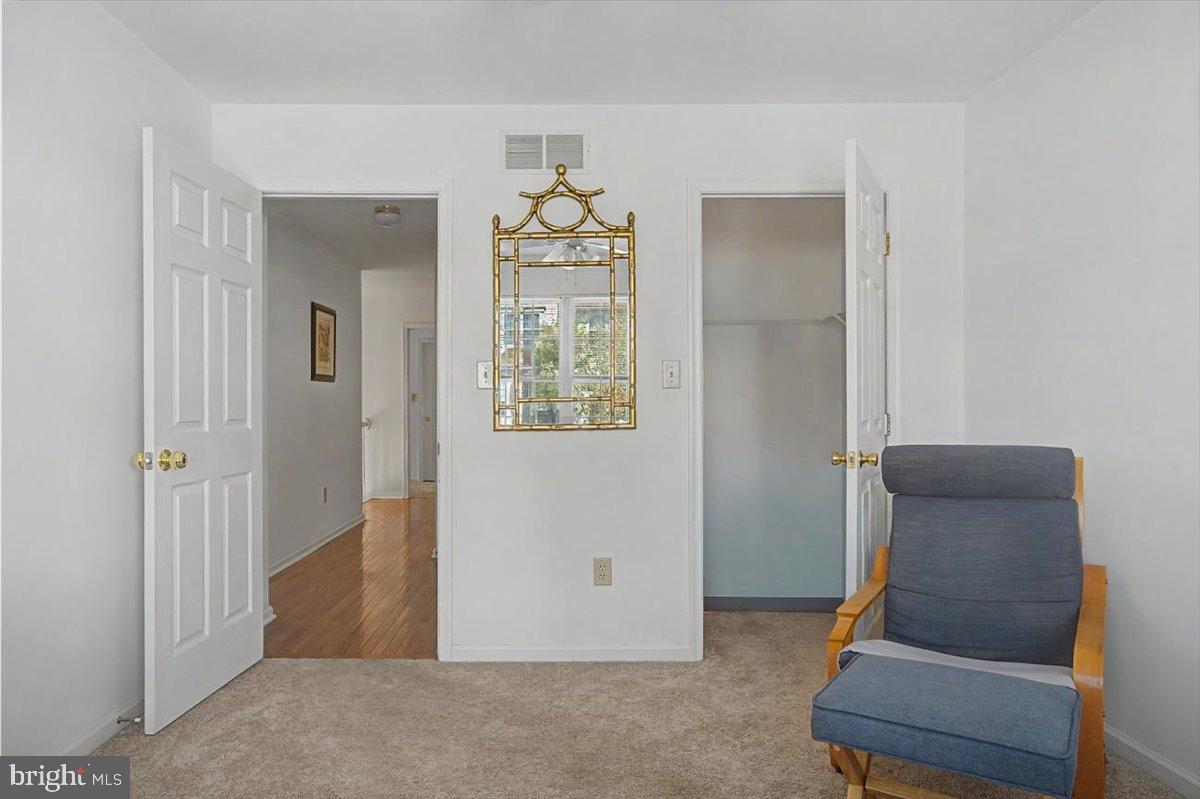 NORTH POINTE - Residential