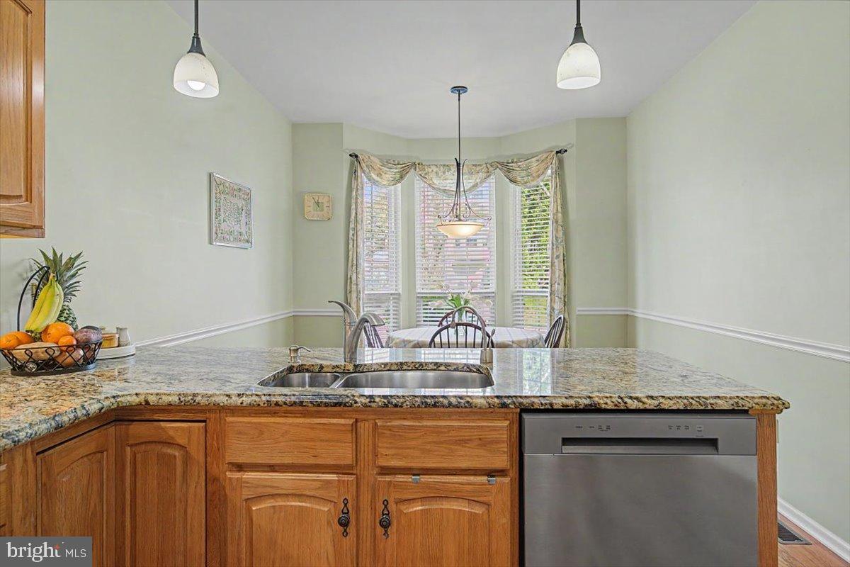 NORTH POINTE - Residential