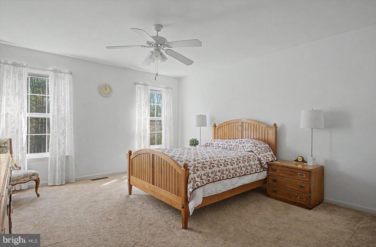 NORTH POINTE - Residential