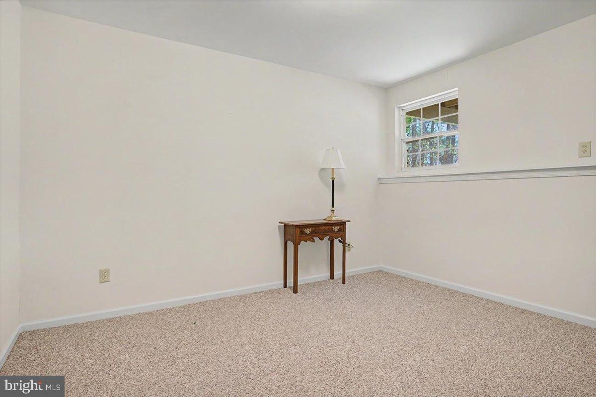 NORTH POINTE - Residential