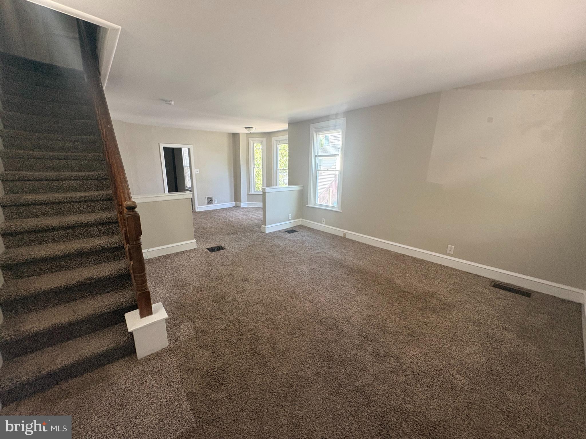 19 LINCOLN AVENUE