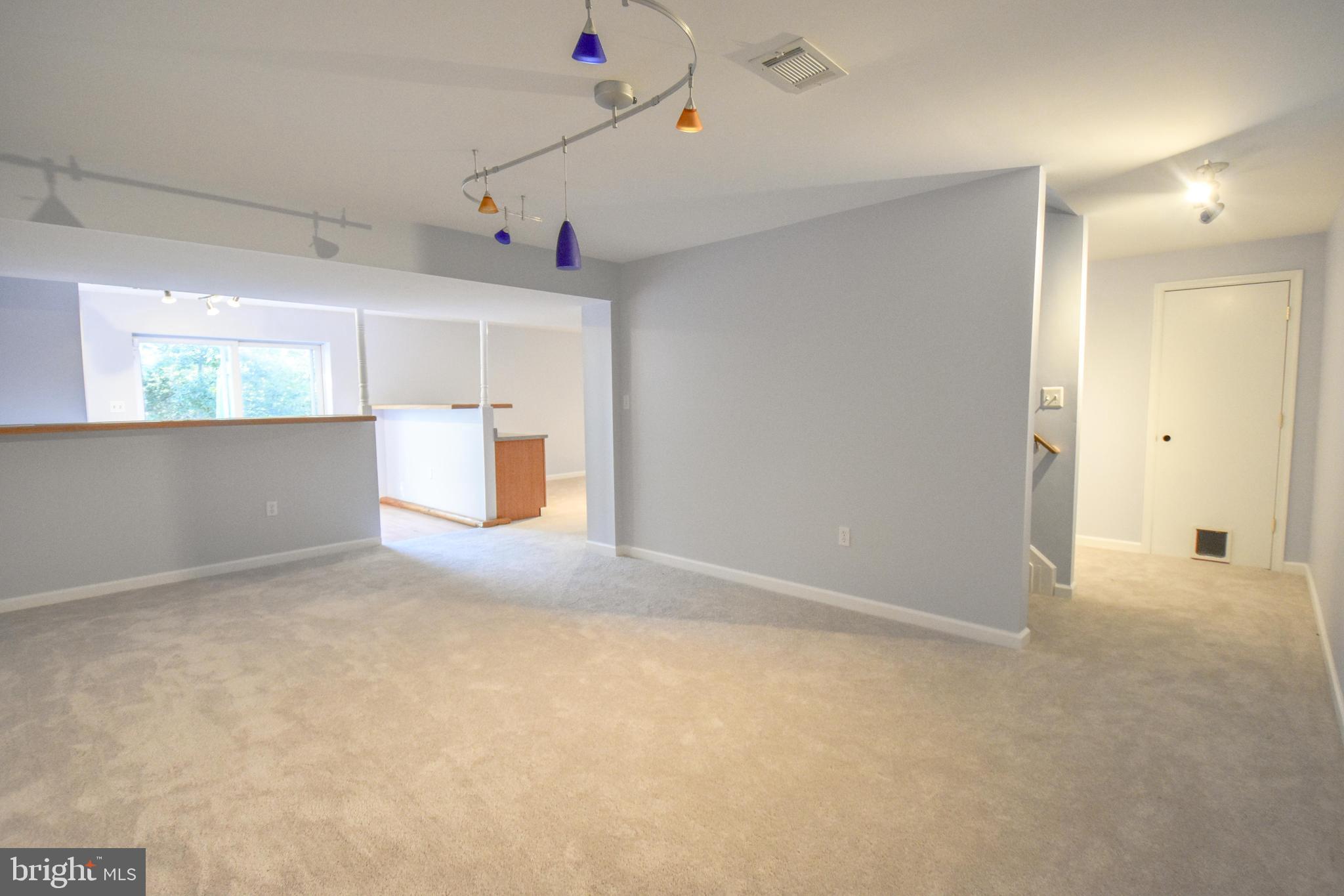 KINGSTON - Residential Lease