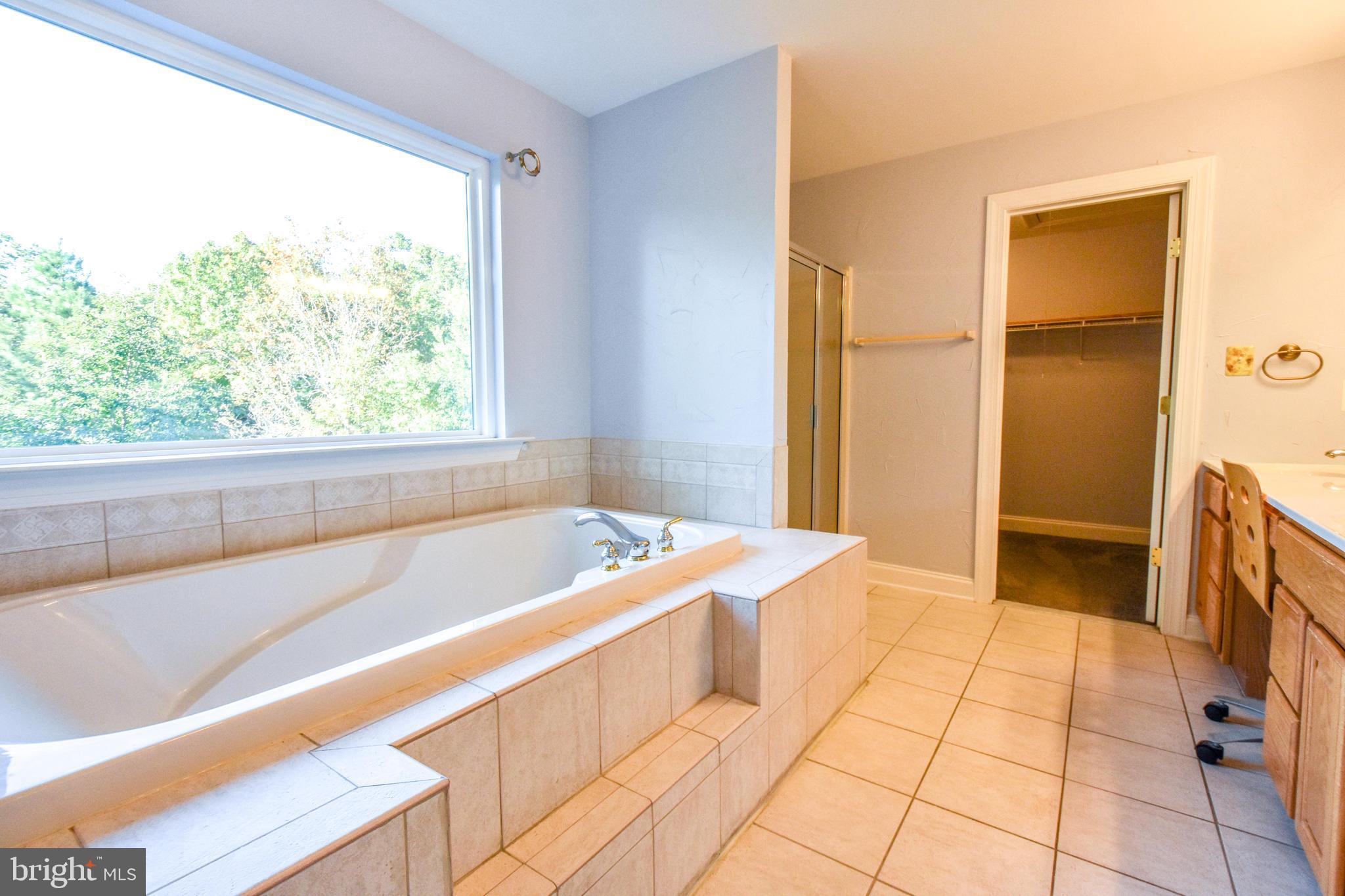 KINGSTON - Residential Lease