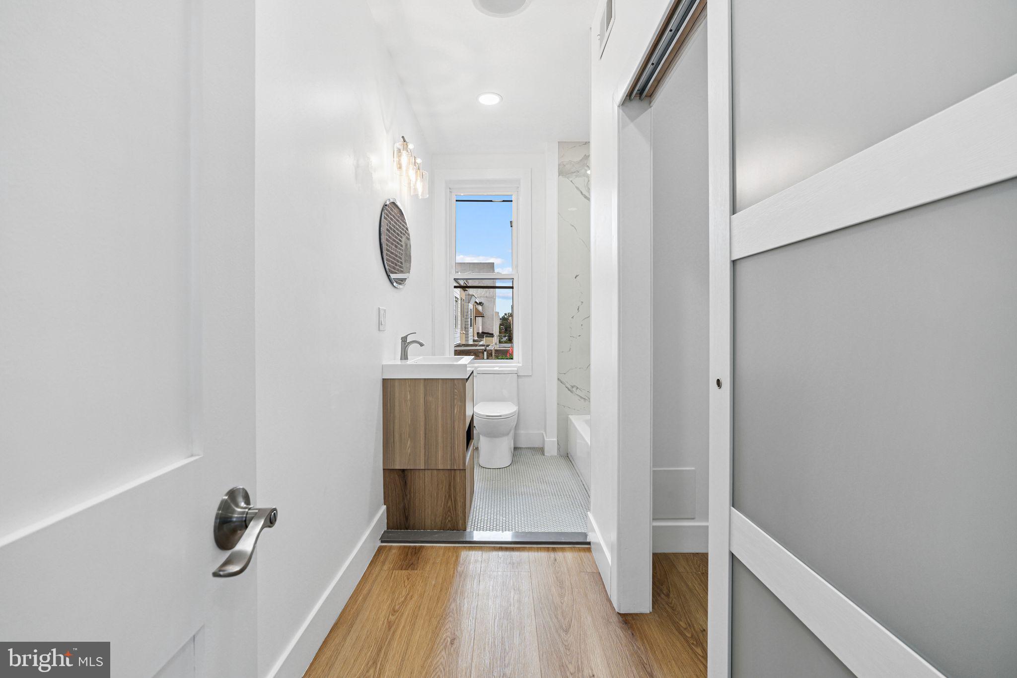 PASSYUNK SQUARE - Residential