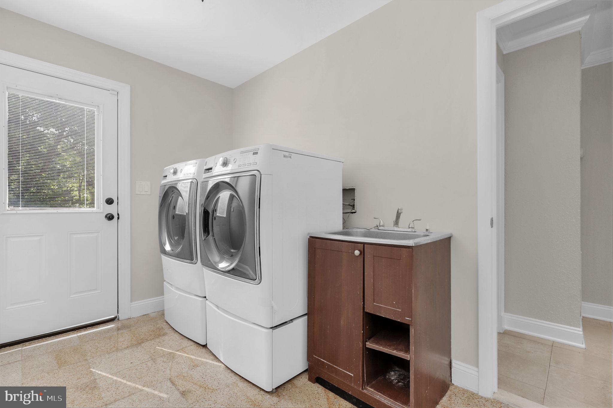 POTOMAC VIEW ESTATES - Residential