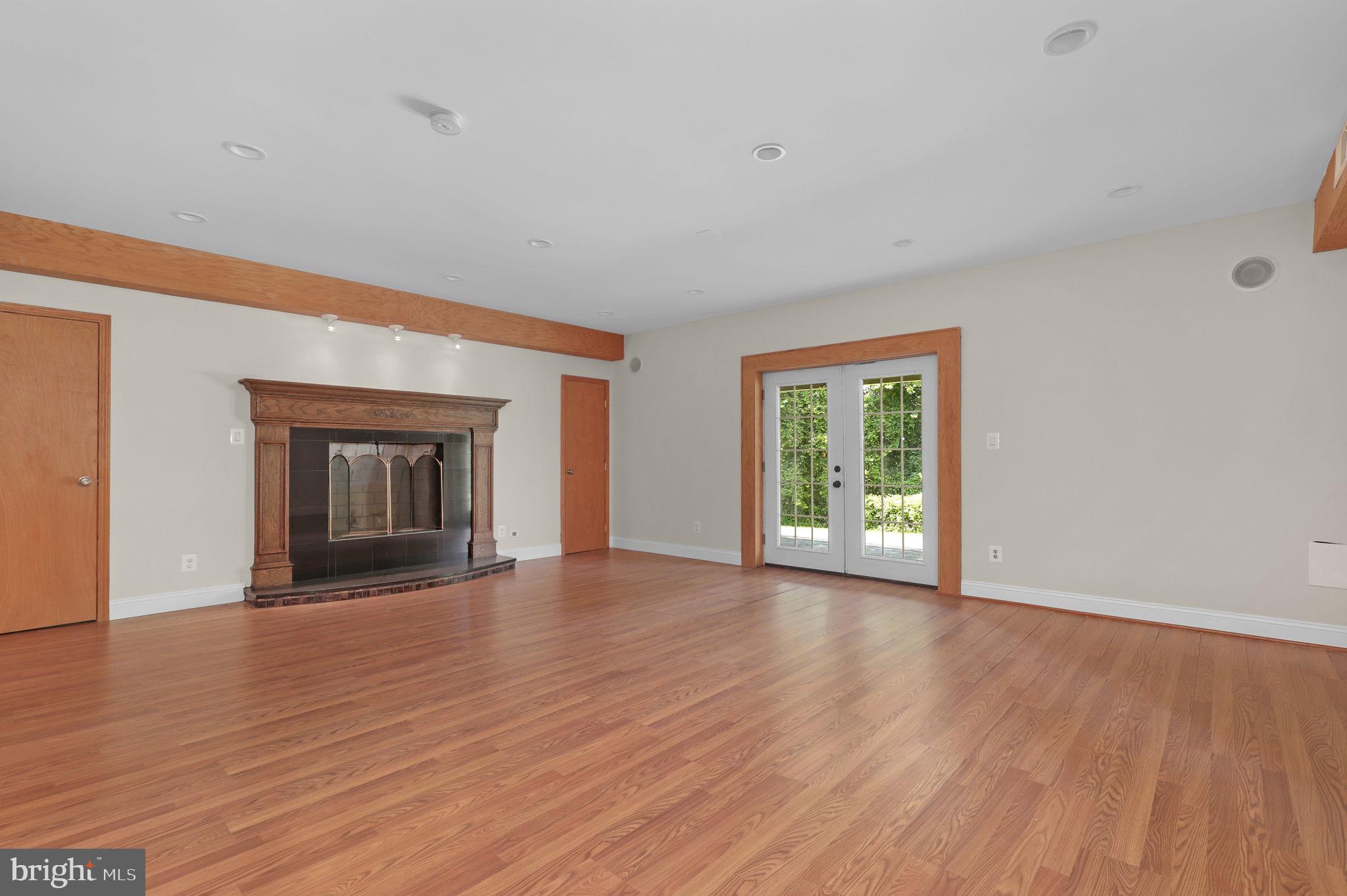 POTOMAC VIEW ESTATES - Residential