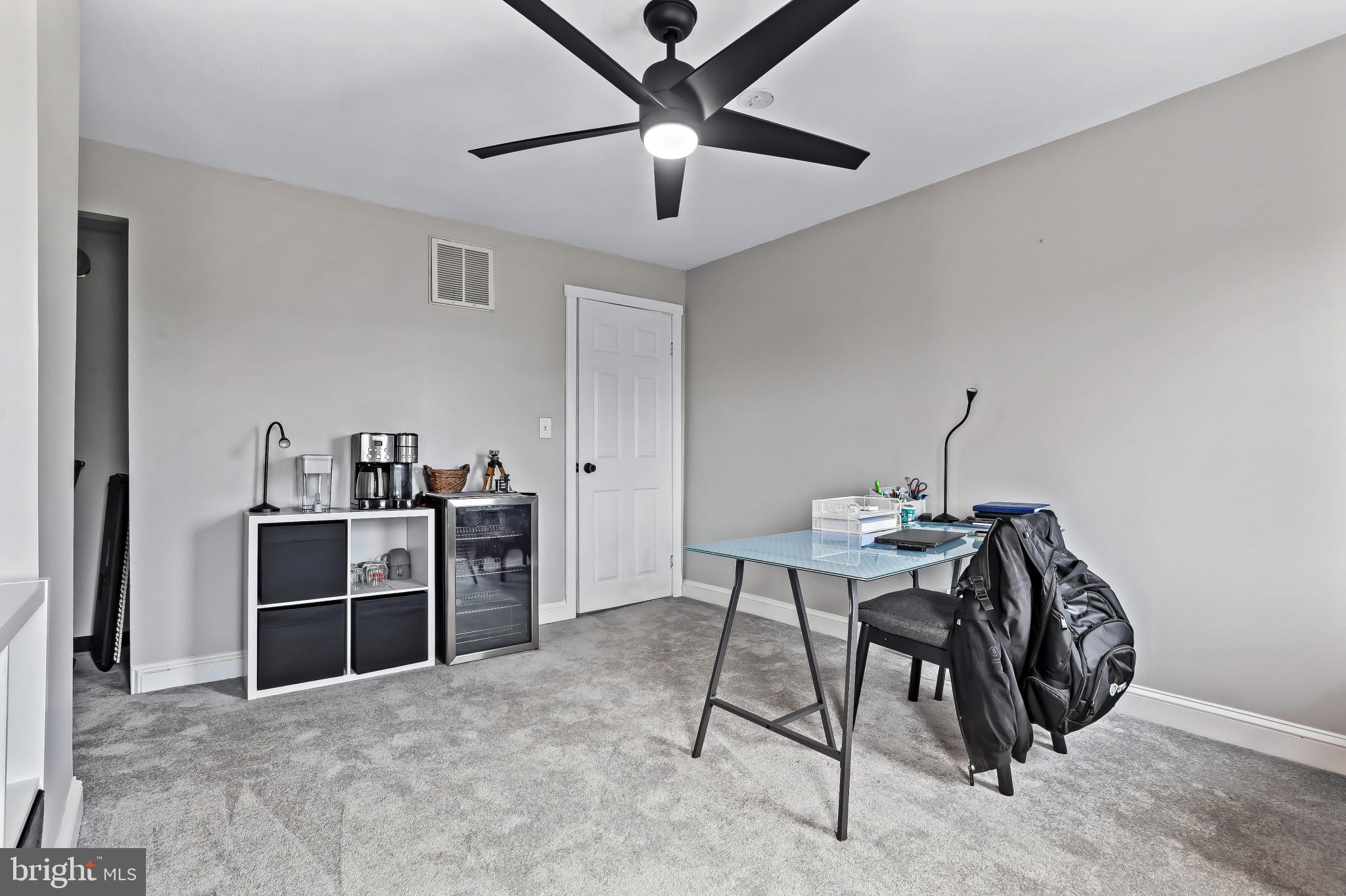 BUTCHERS HILL - Residential