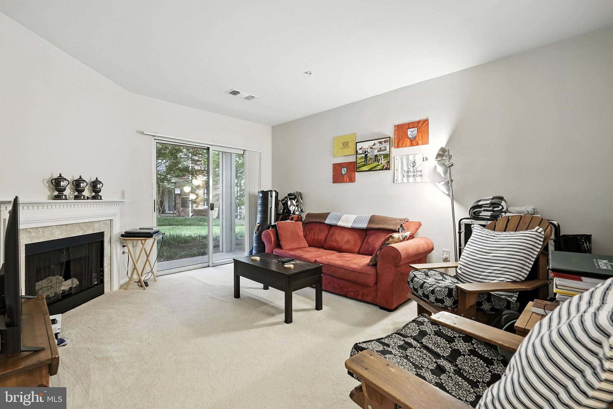 WORLDGATE CONDO - Residential