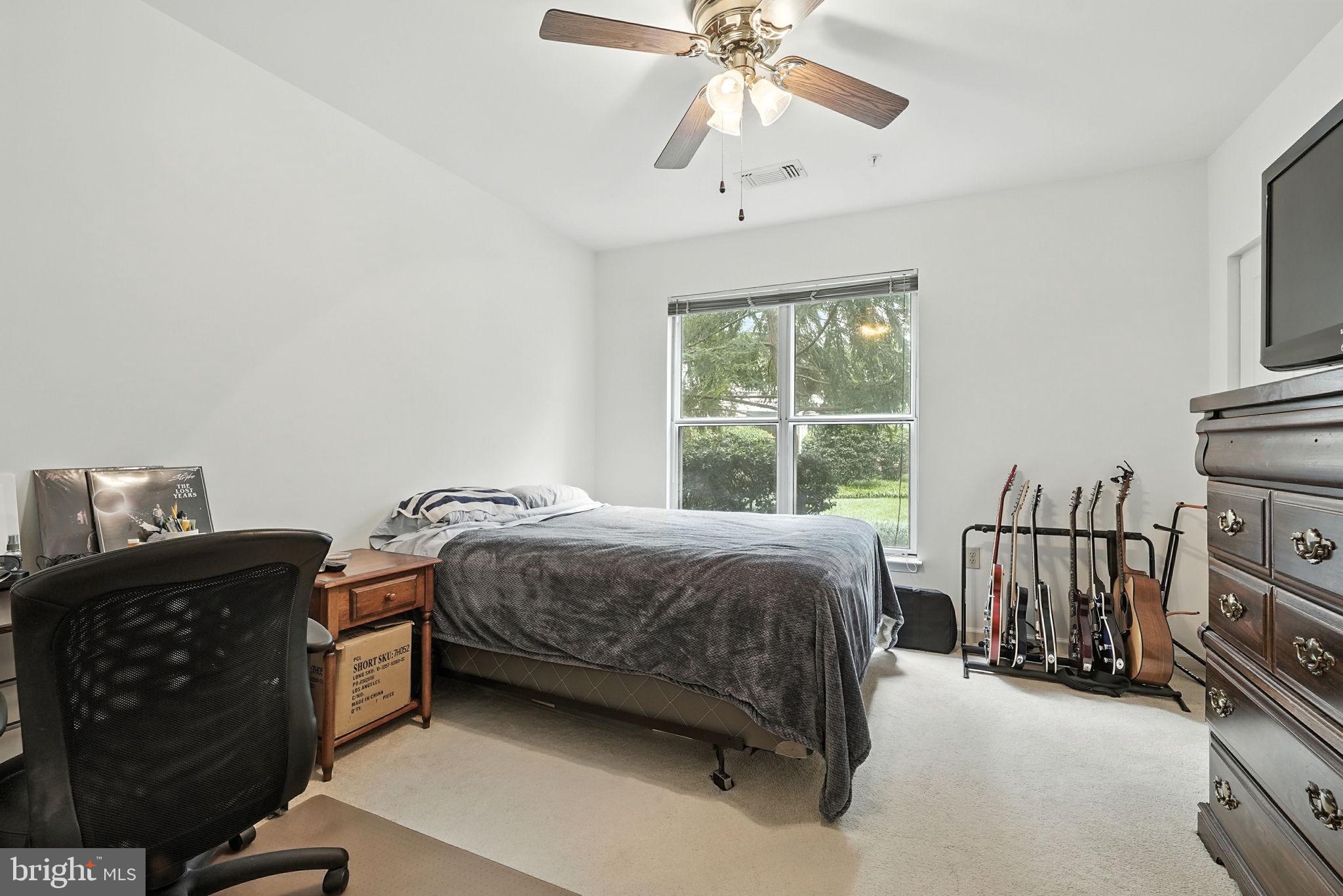 WORLDGATE CONDO - Residential