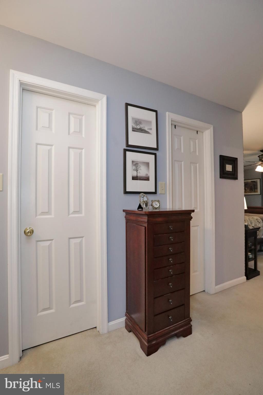 VALLEY VIEW - Residential