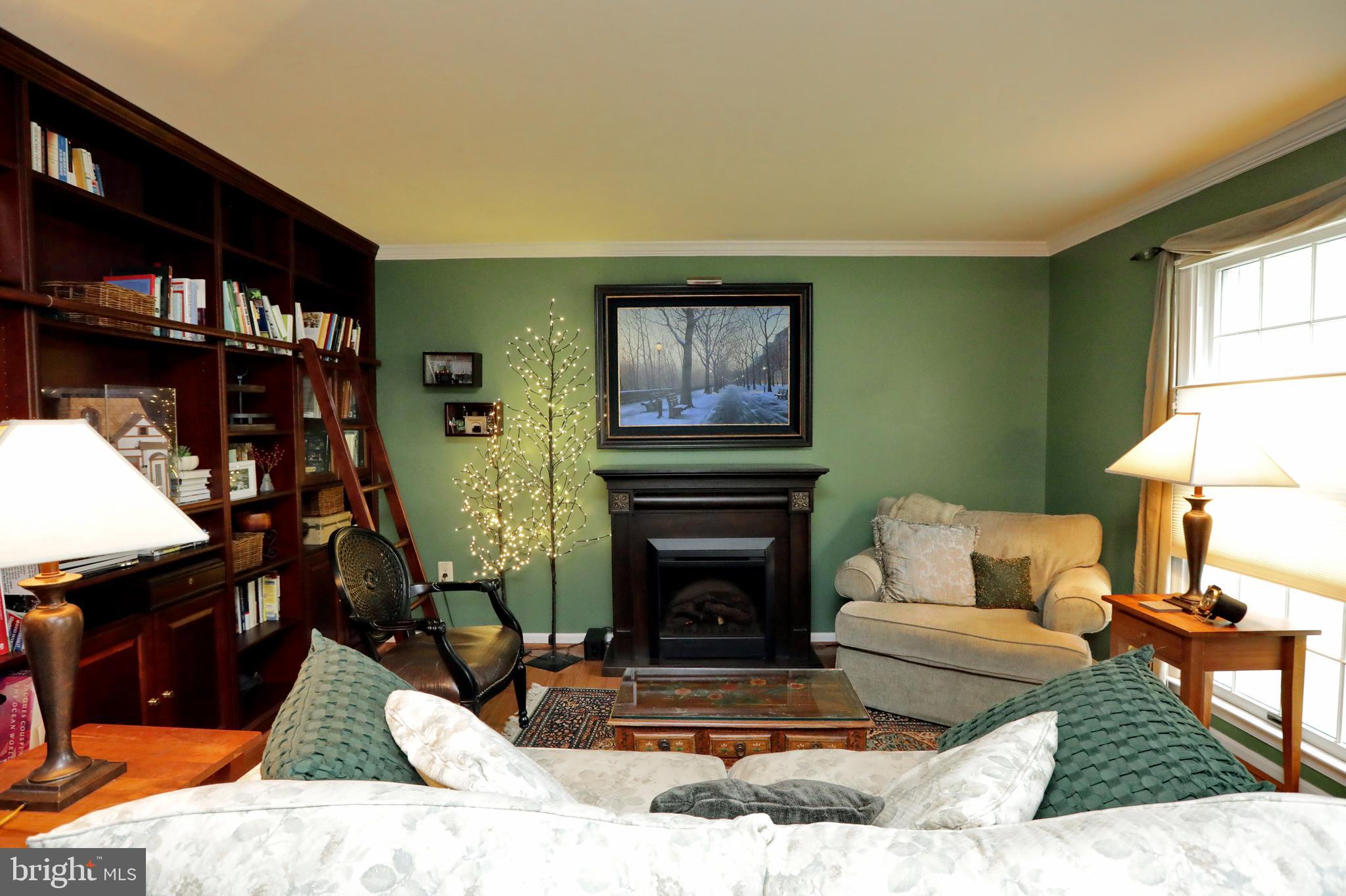 VALLEY VIEW - Residential