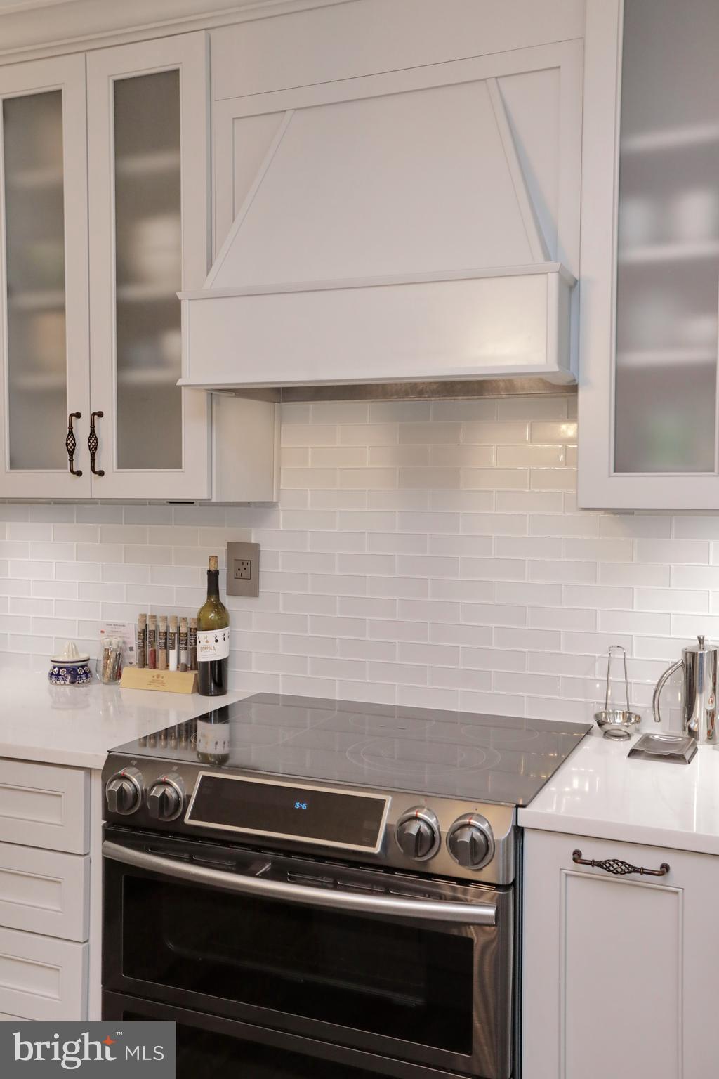 VALLEY VIEW - Residential