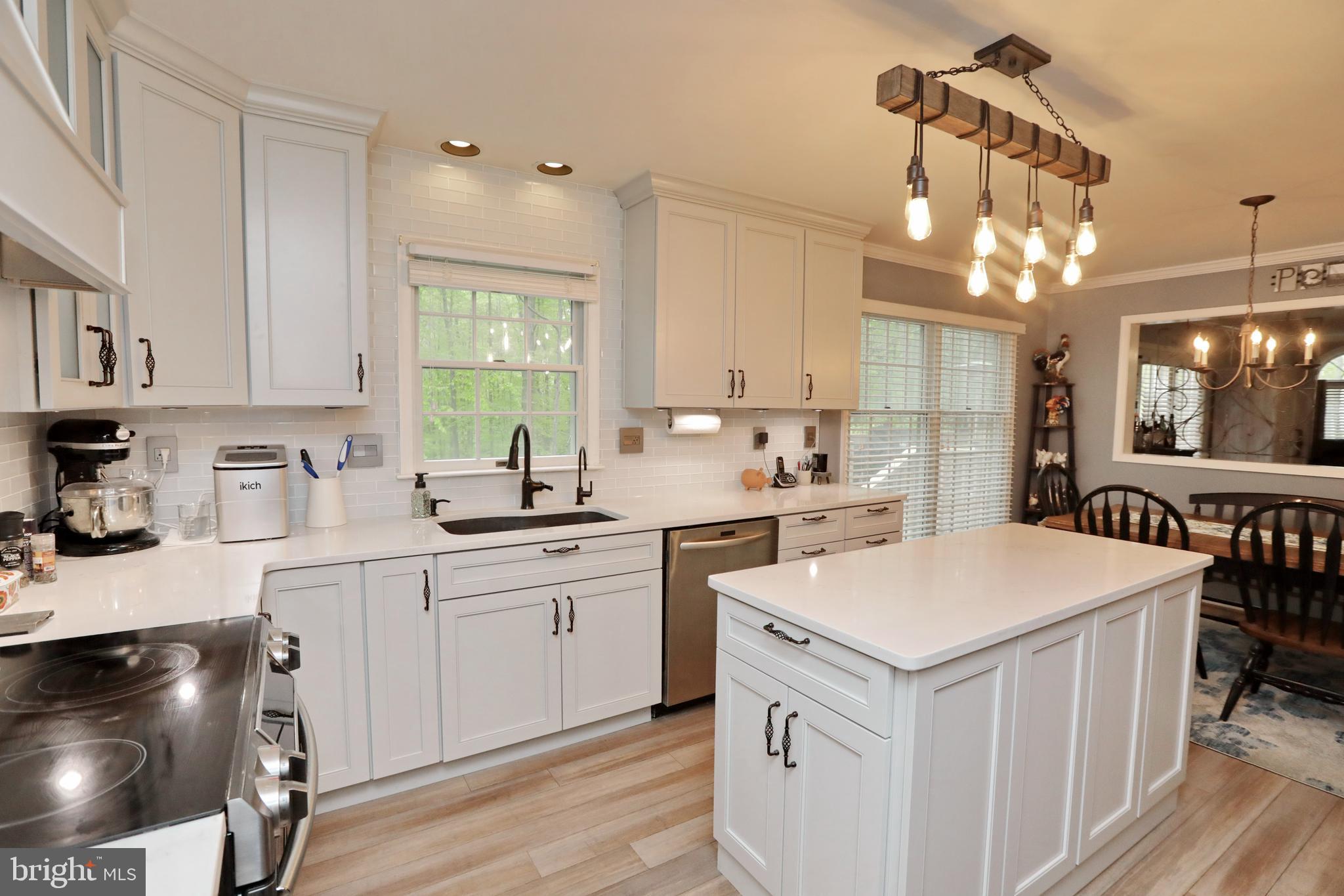 VALLEY VIEW - Residential