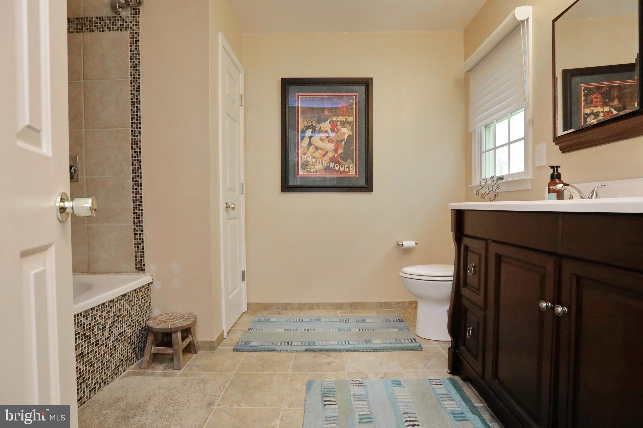 VALLEY VIEW - Residential