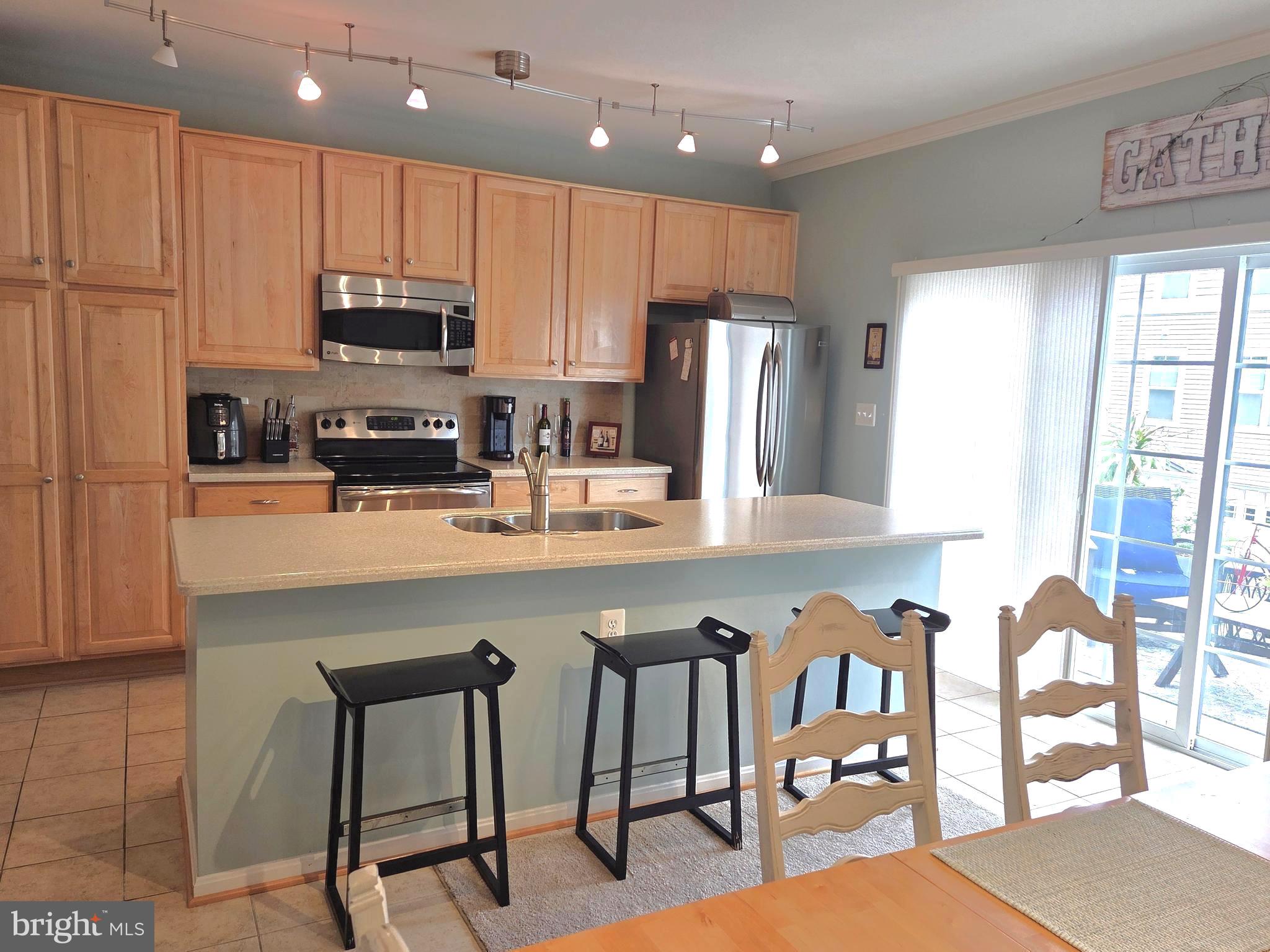 DEEP HARBOR - Residential