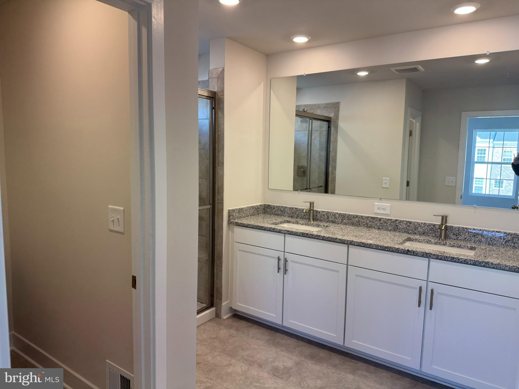 PATAPSCO GLEN - Residential Lease