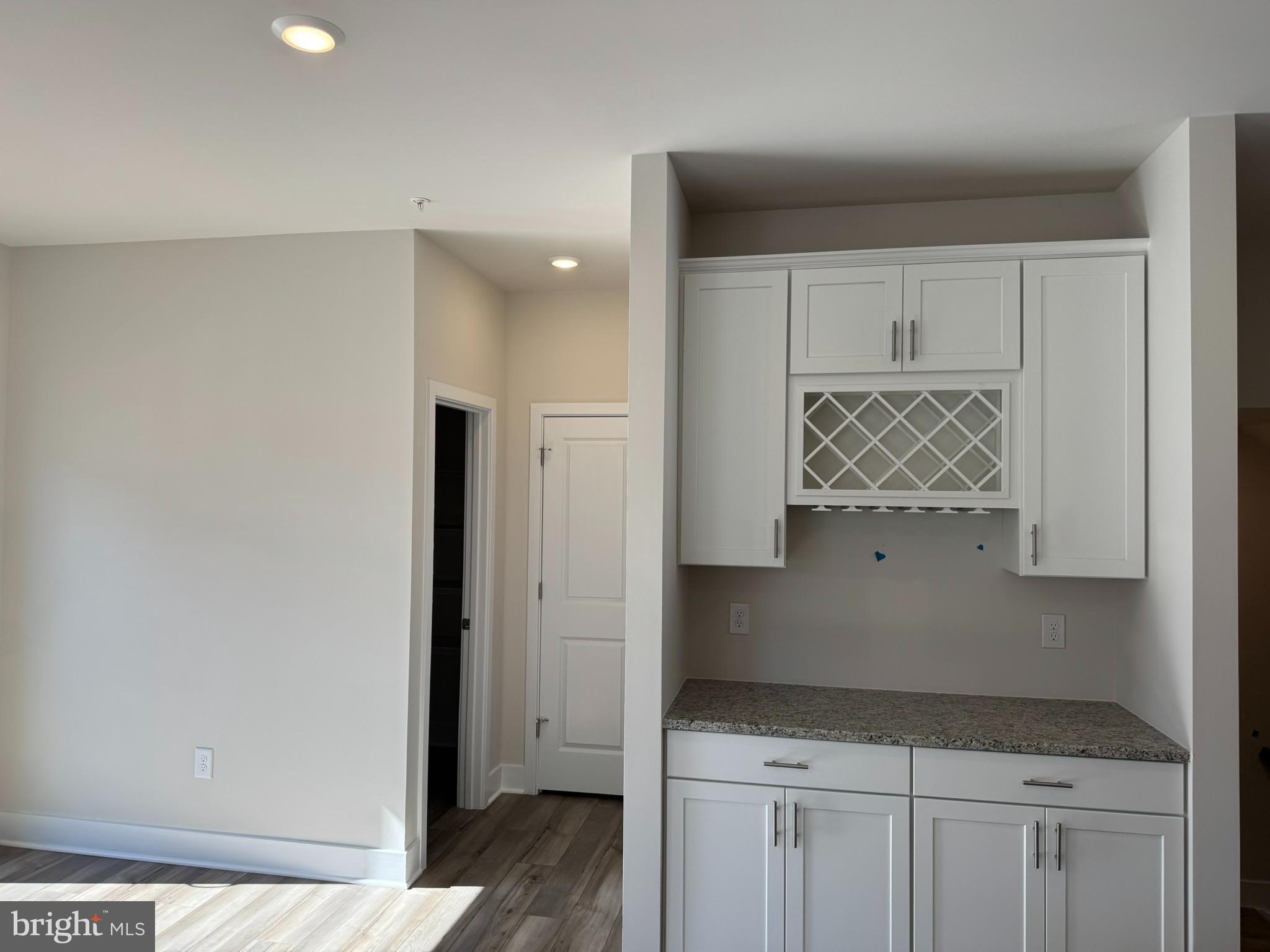 PATAPSCO GLEN - Residential Lease