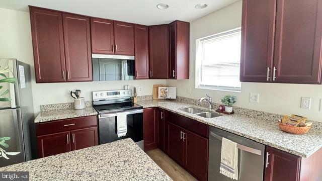 CHESTERFIELD - Residential
