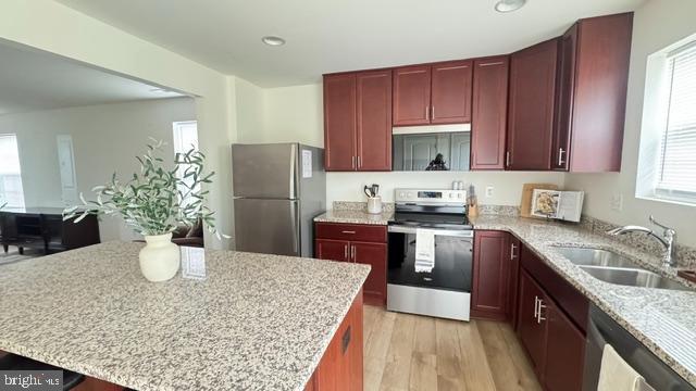 CHESTERFIELD - Residential