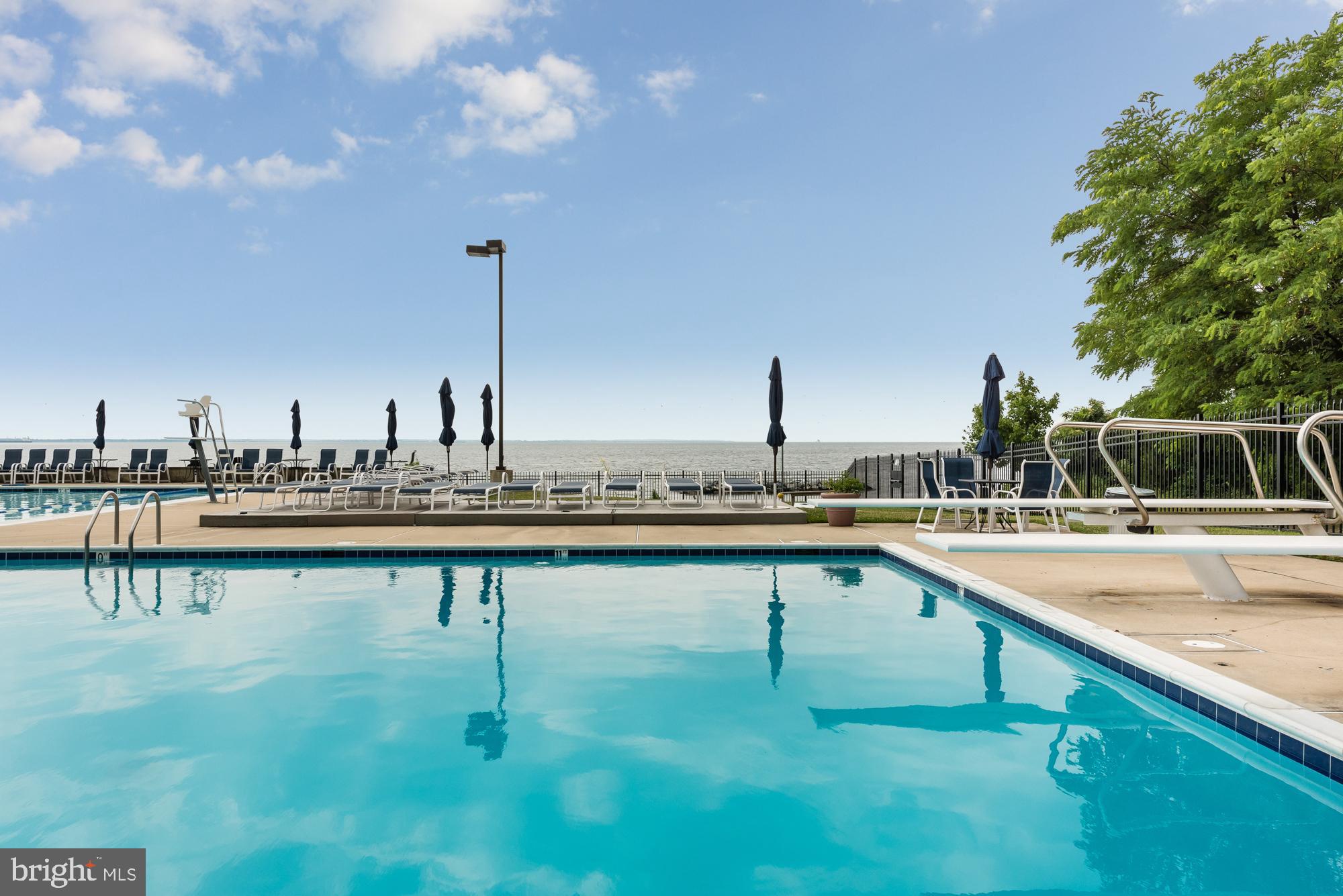 BAY RIDGE - Residential