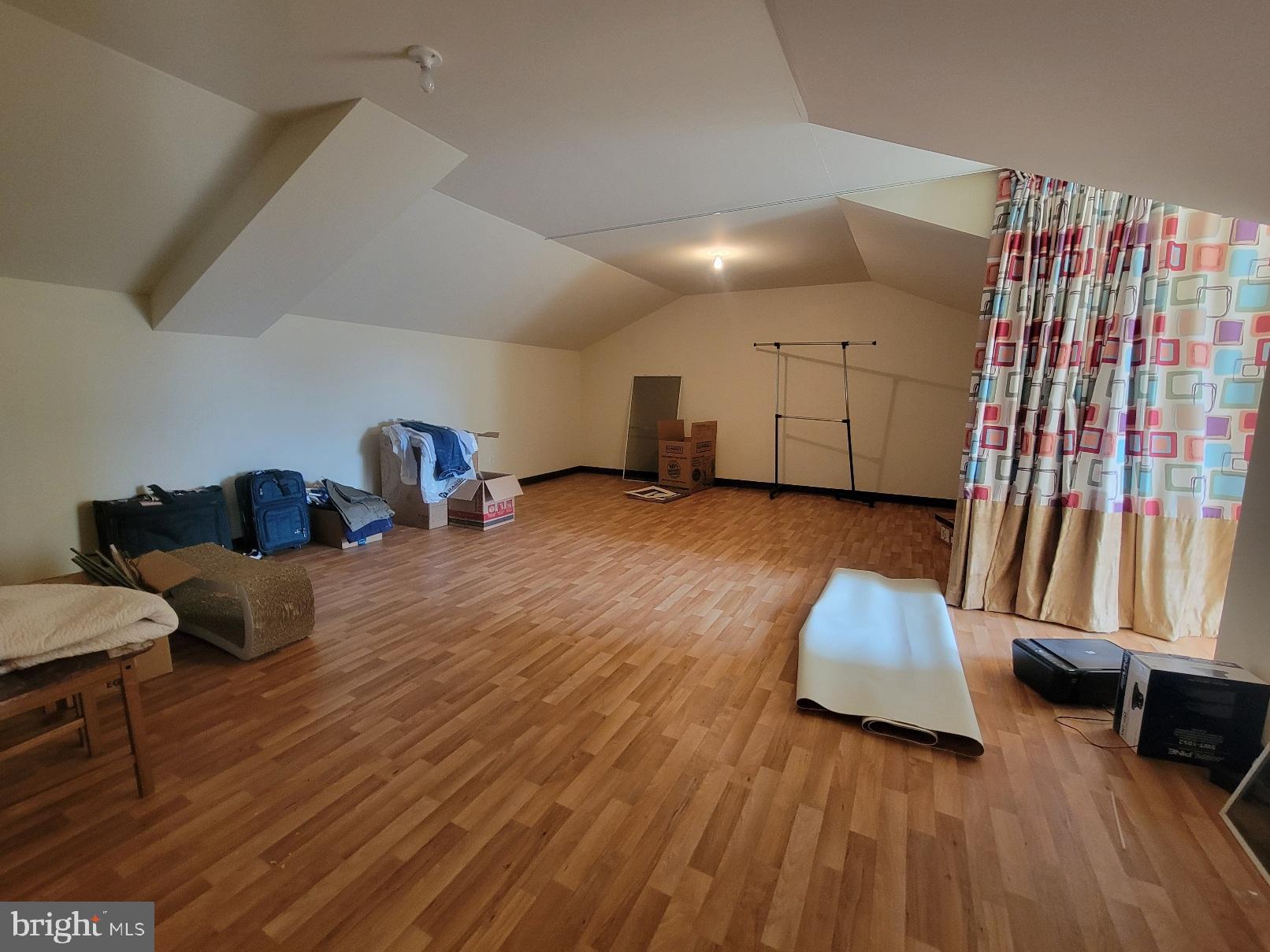 GREENWICH PARK - Residential