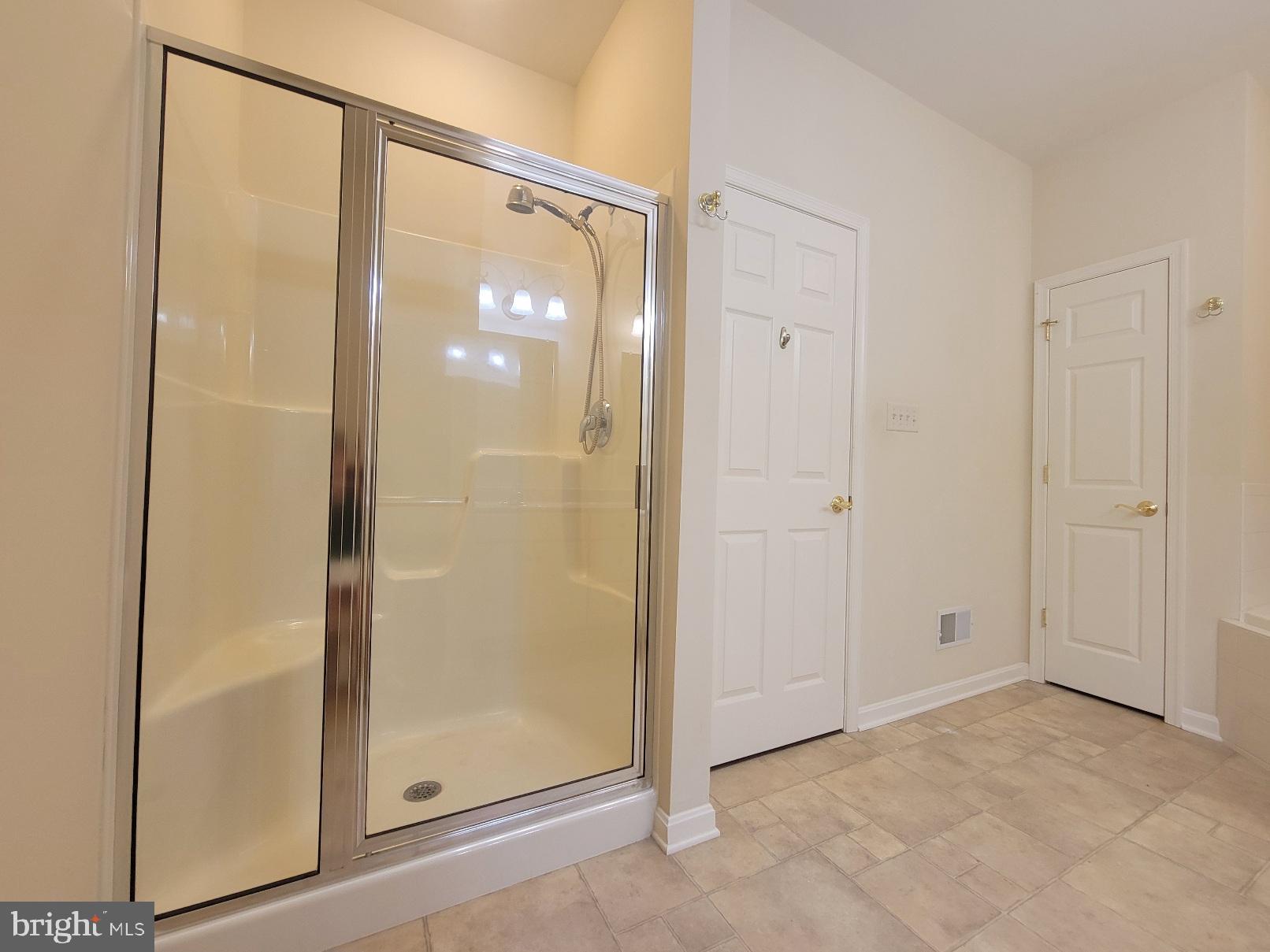 GREENWICH PARK - Residential