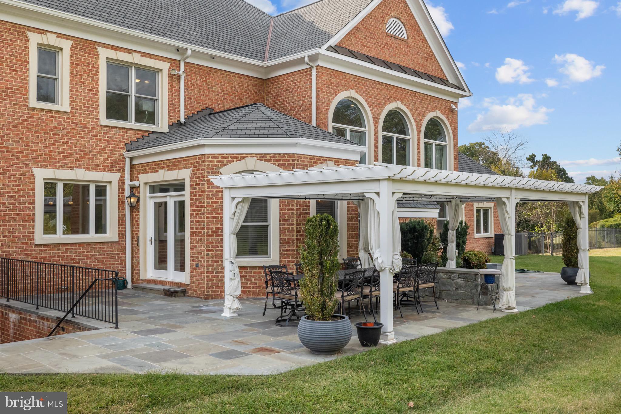 PALATINE - Residential