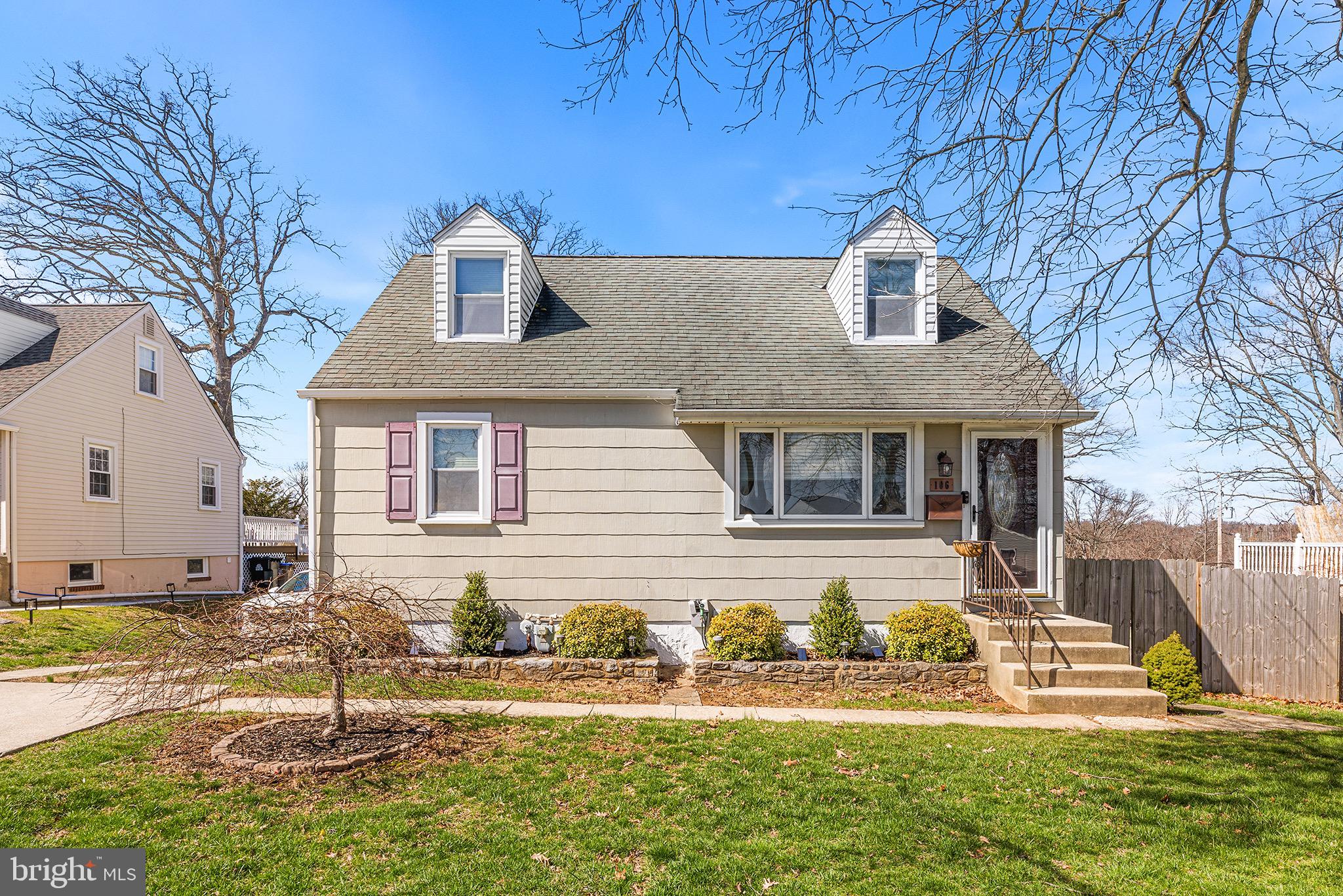 NEWTOWN SQ - Residential