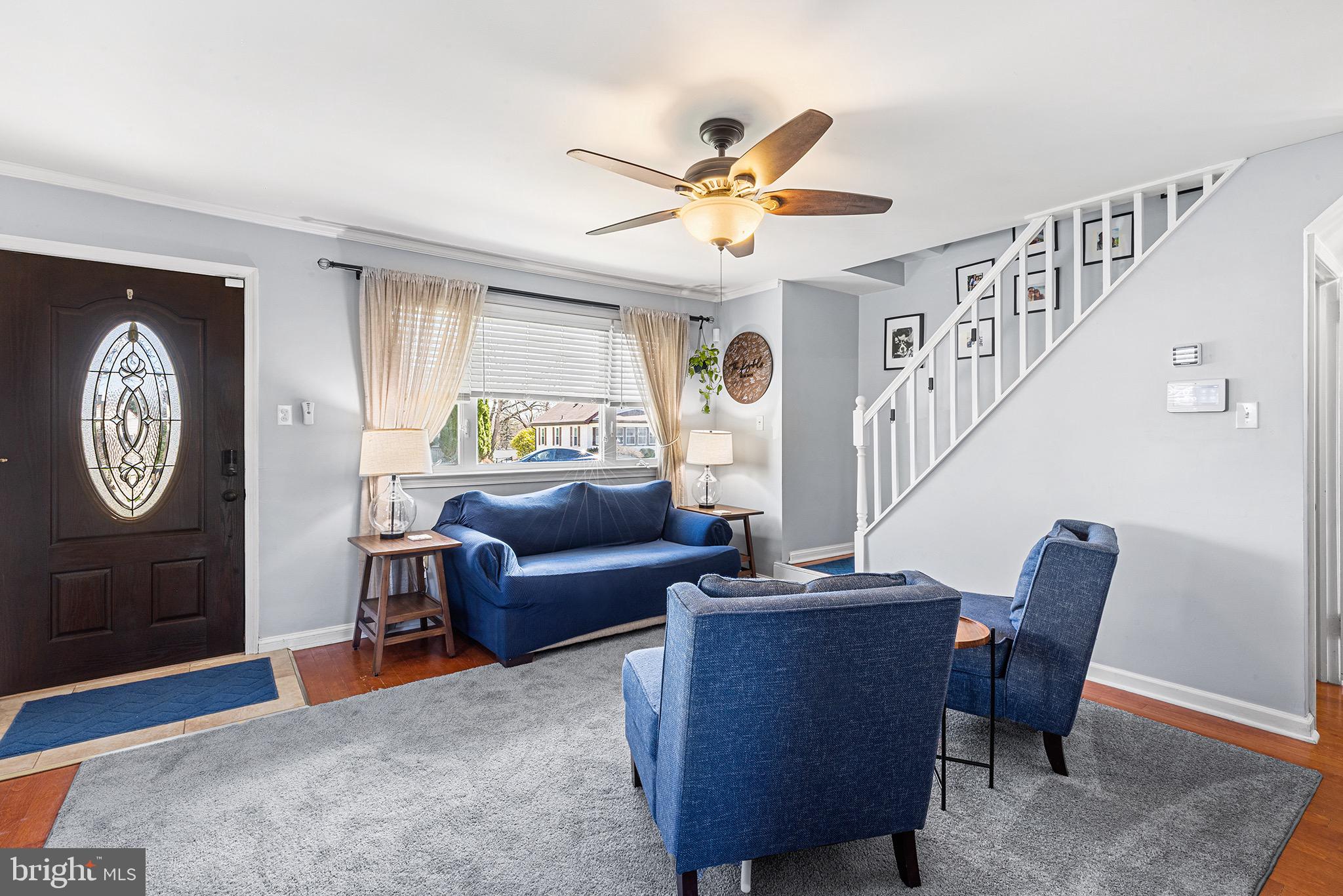 NEWTOWN SQ - Residential