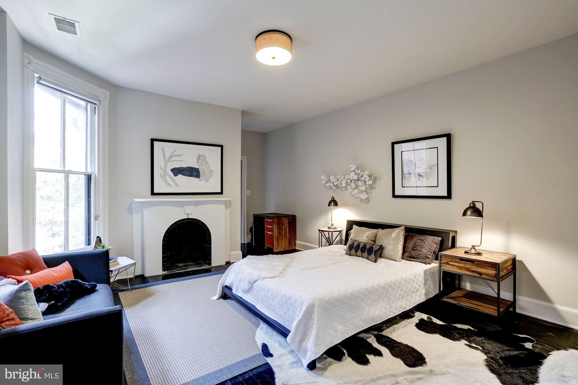 LOGAN CIRCLE - Residential