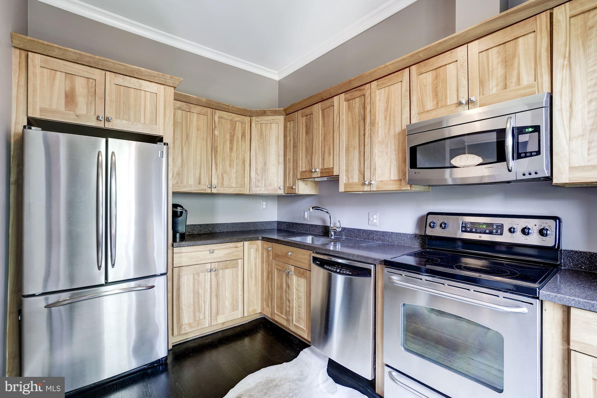 LOGAN CIRCLE - Residential