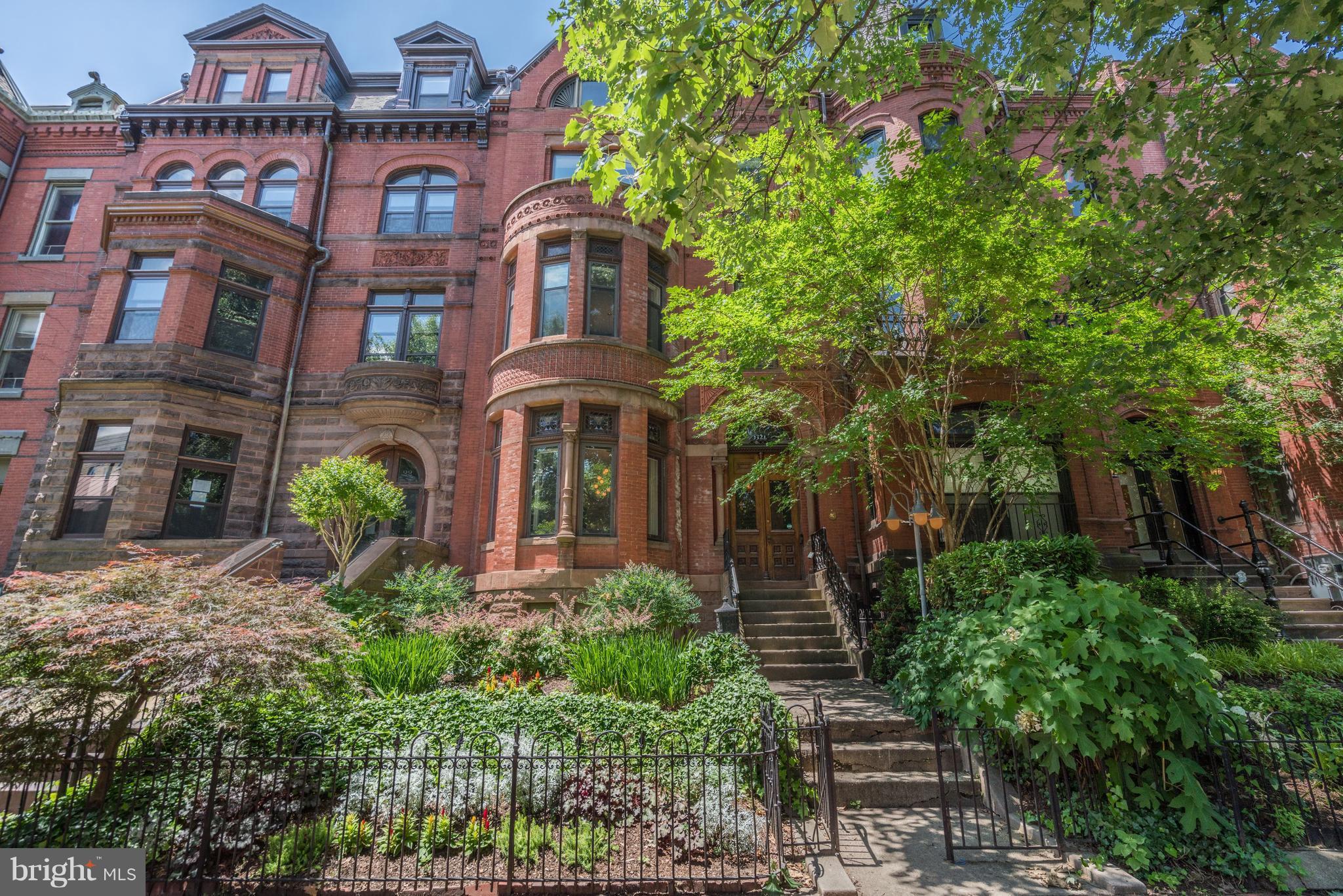 LOGAN CIRCLE - Residential