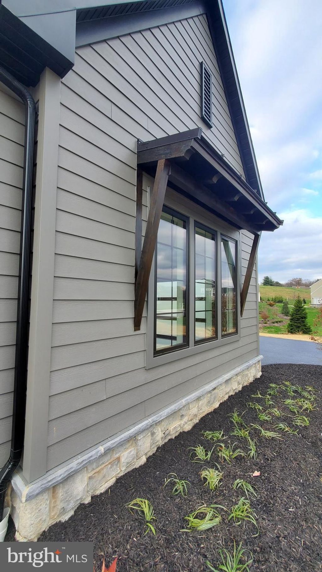 Photo of 1031 VALLEY CROSSING DR, LITITZ, PA 17543 (MLS # PALA2022774)