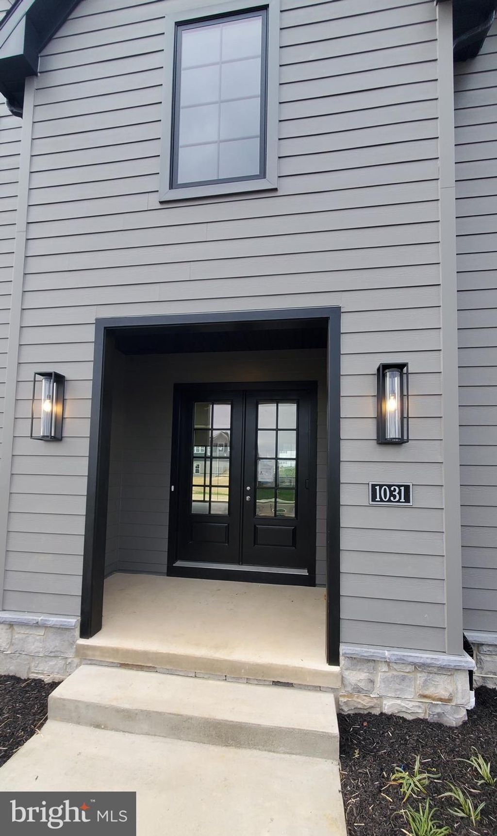 Photo of 1031 VALLEY CROSSING DR, LITITZ, PA 17543 (MLS # PALA2022774)