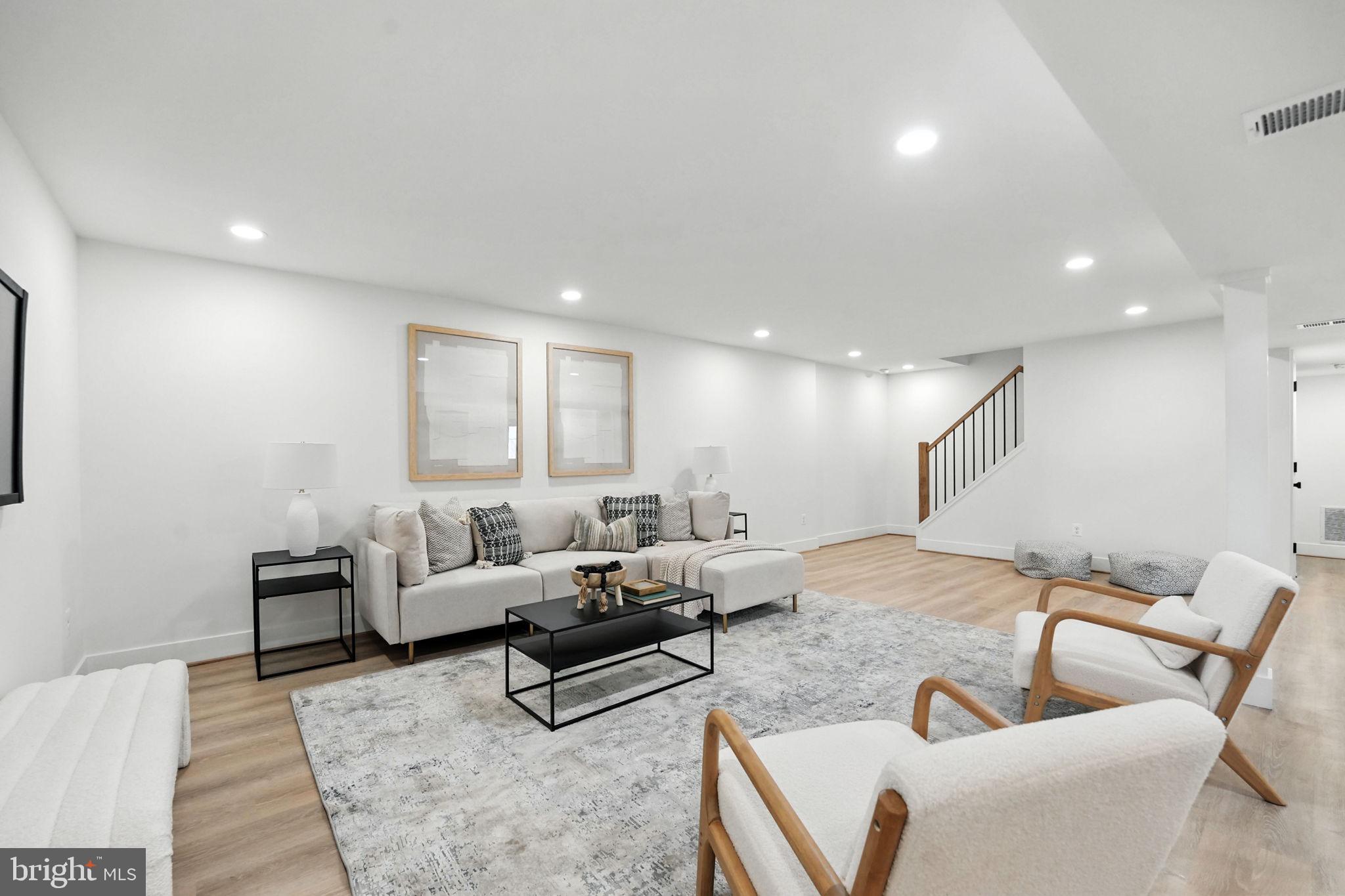 TYSONS GREEN - Residential