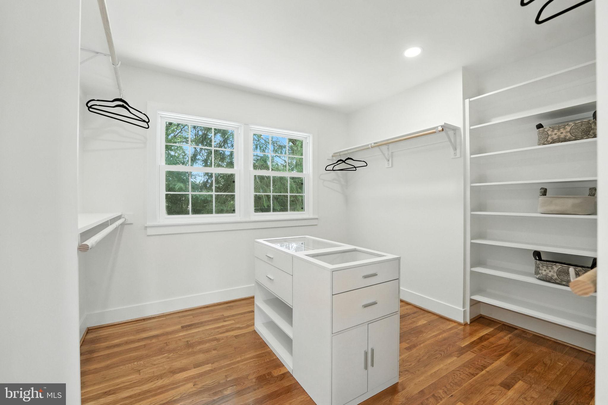 TYSONS GREEN - Residential